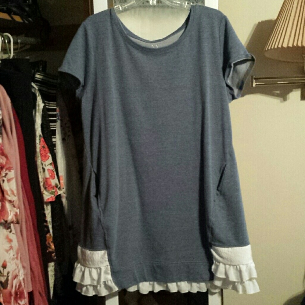 NY &Co blue tunic sweatshirt dress with ruffle